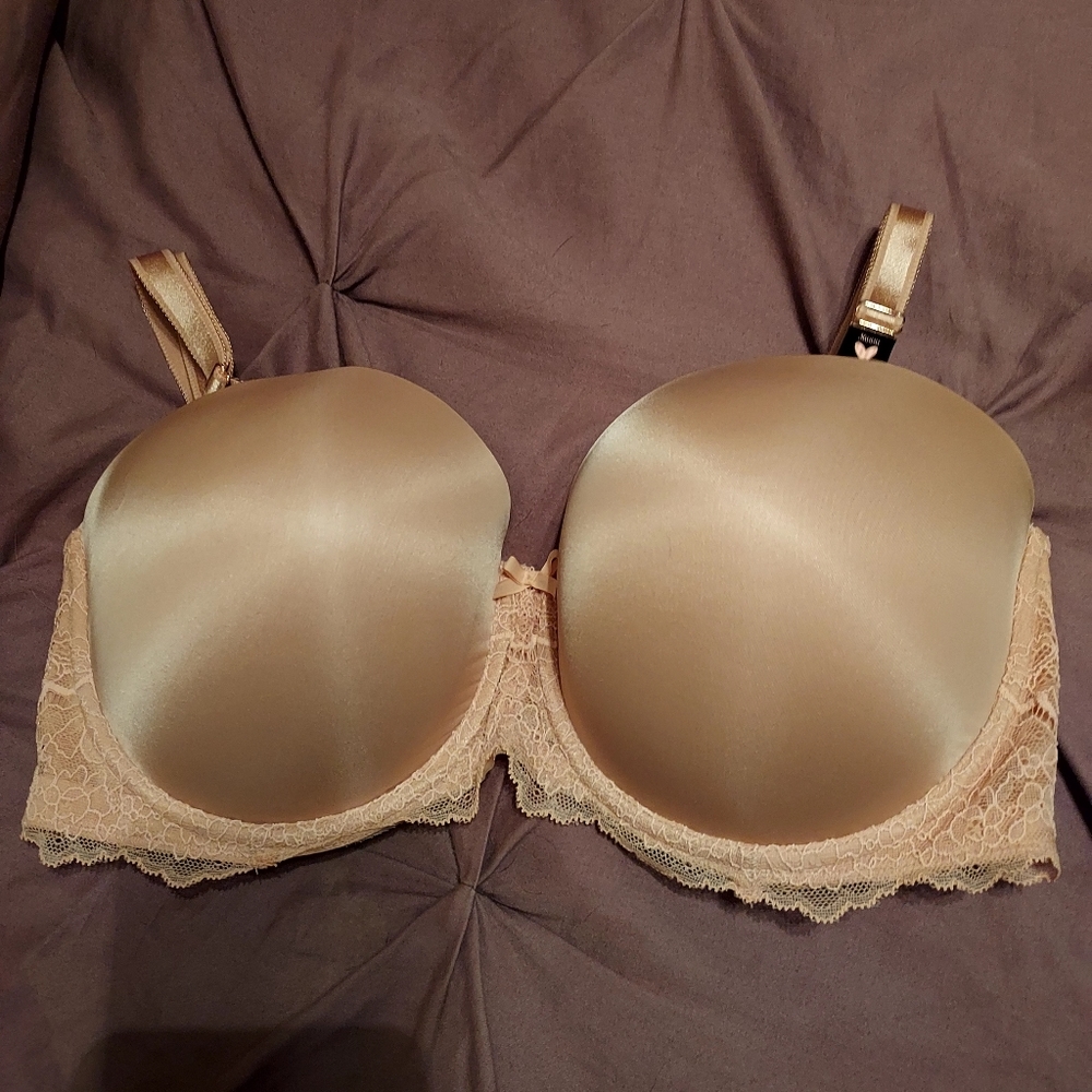 Victoria's Secret Dream Angel's Lightly Lined Underwire Multi Way Bra